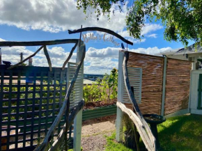Bilbos Cottage at Little Bird, Smithton